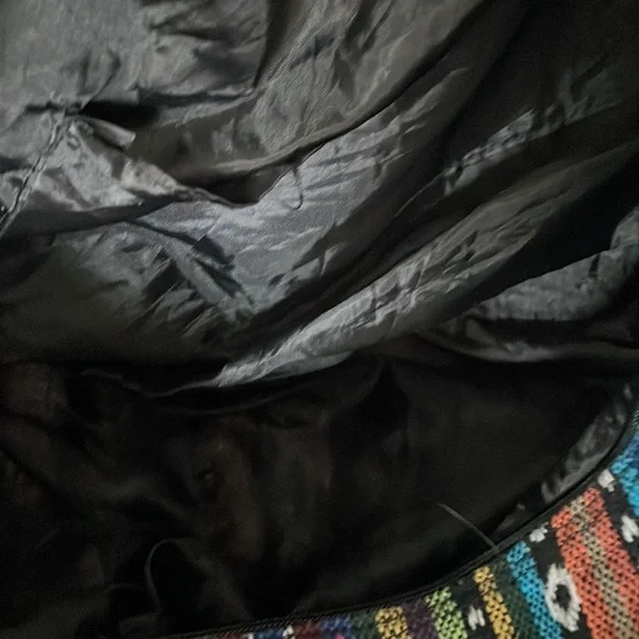 Weekender - Picture 3 of 3